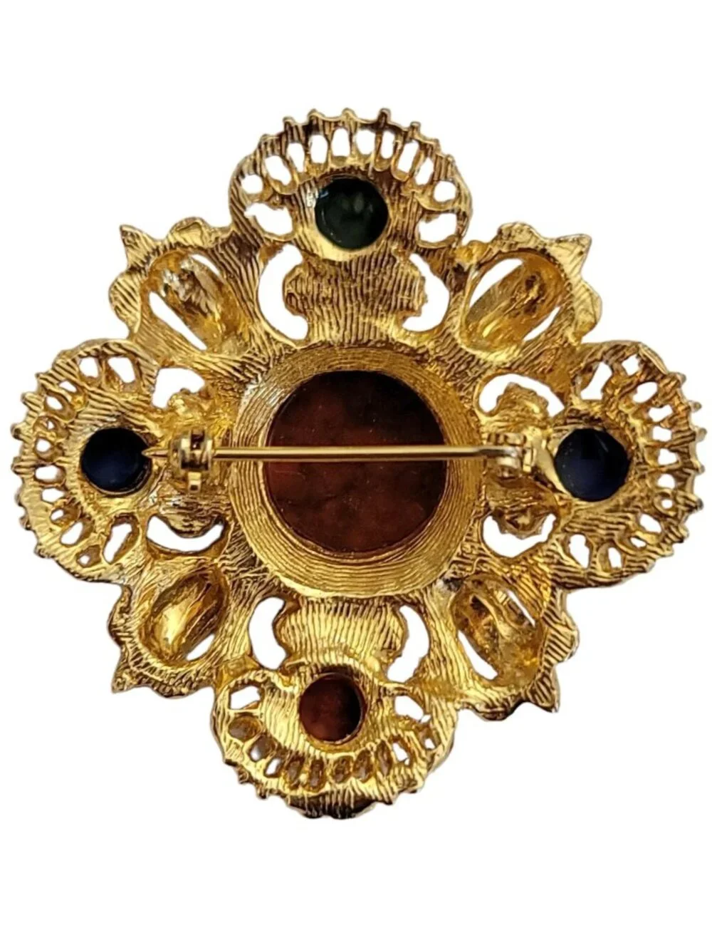 Gold Tone Maltese Cross Lucite Cabochon Brooch Designer Style M820